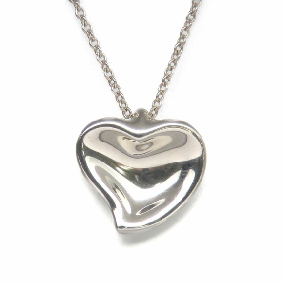 Tiffany & Co 💯% Auth 925 Sikver Curved Heart Pendant Necklace w/Pouch ✨EUC✨ e
